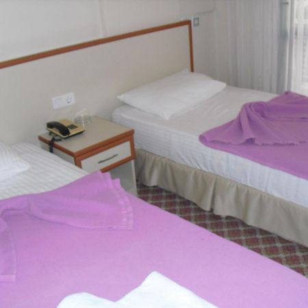 Kerman Hotel Çeşme Exterior foto