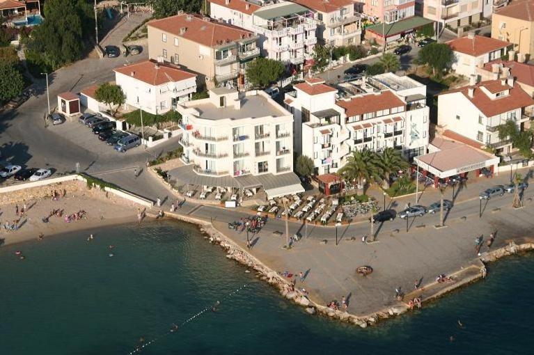 Kerman Hotel Çeşme Exterior foto
