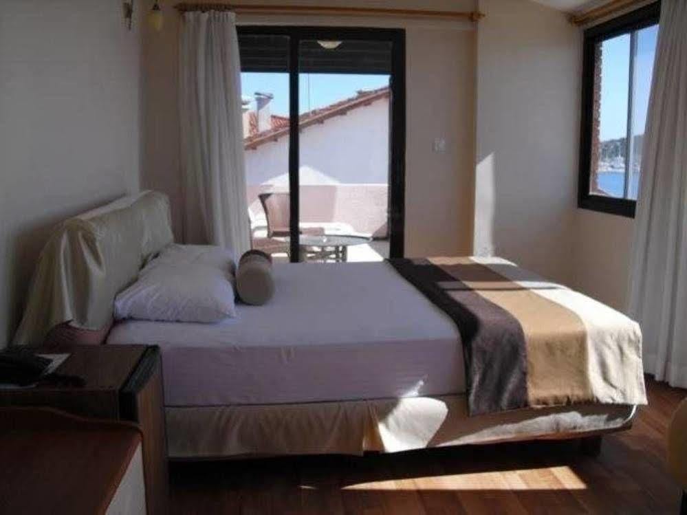 Kerman Hotel Çeşme Exterior foto