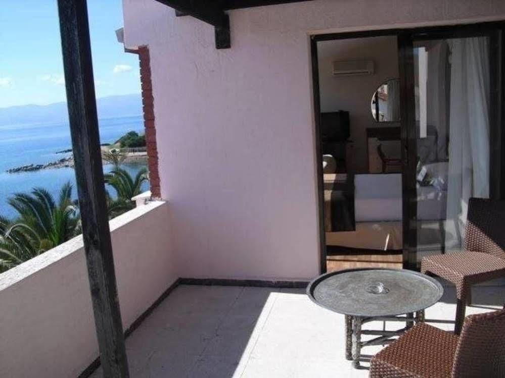 Kerman Hotel Çeşme Exterior foto
