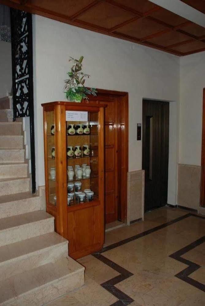 Kerman Hotel Çeşme Exterior foto